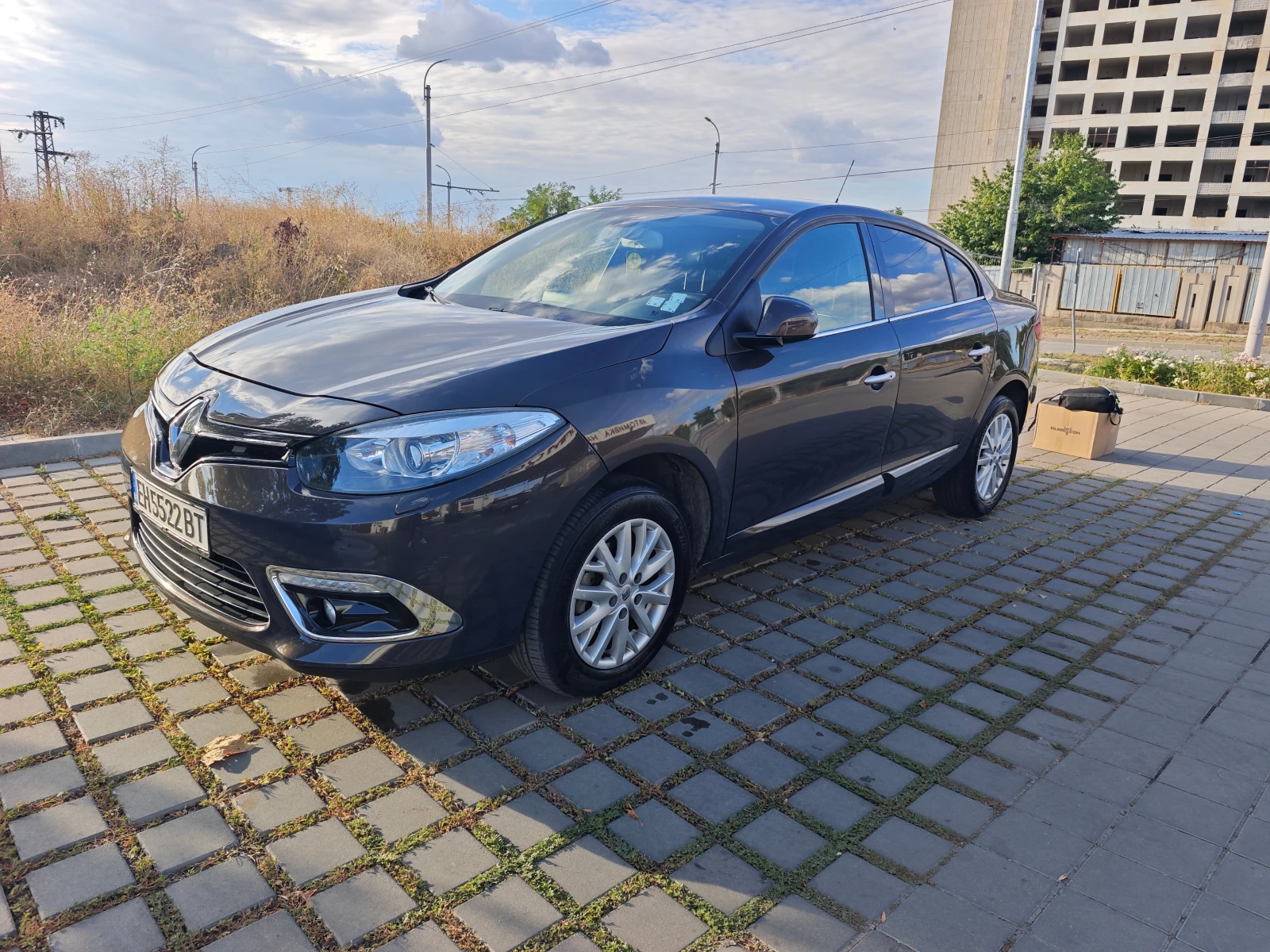 Renault Fluence, снимка 7 - Автомобили и джипове - 56092263
