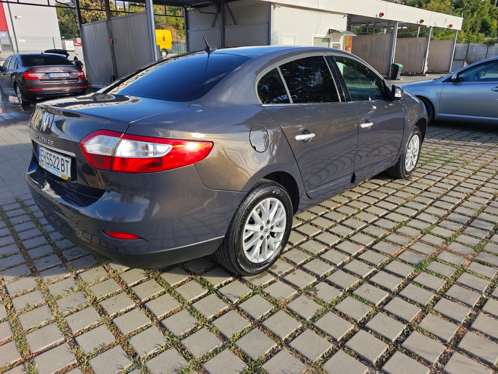 Renault Fluence, снимка 8 - Автомобили и джипове - 56092263