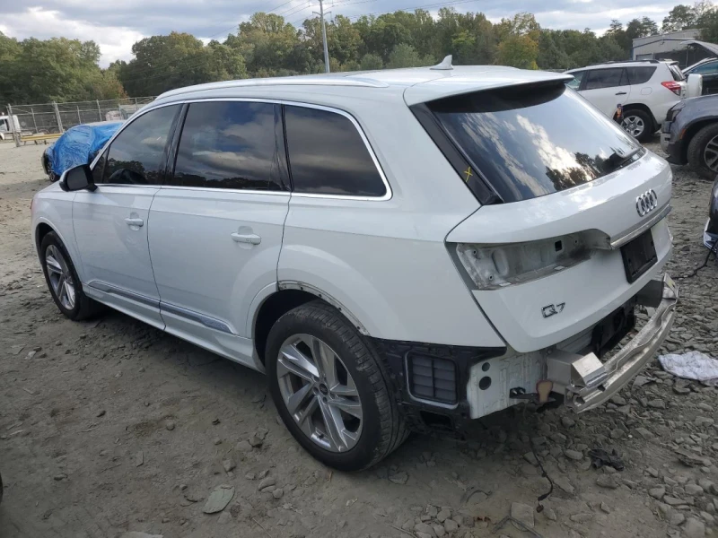 Audi Q7 Premium Plus * Дистроник* Подгрев* Обдухване* 360*, снимка 2 - Автомобили и джипове - 47898735