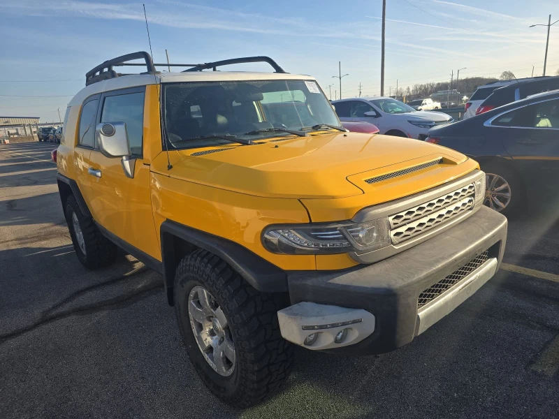 Toyota Fj cruiser, снимка 3 - Автомобили и джипове - 49592334