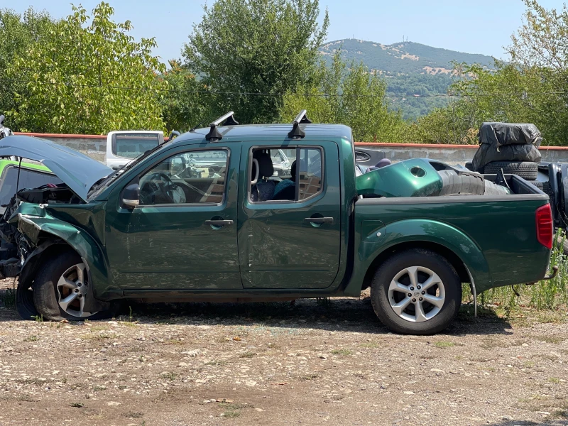 Nissan Navara 2.5DCi 190кс на части, снимка 3 - Автомобили и джипове - 51139147