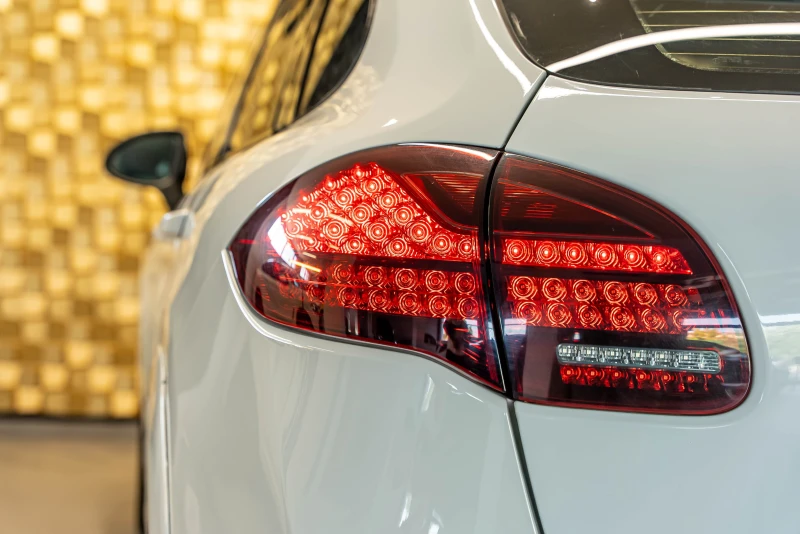 Porsche Cayenne GTS Aero Pack, снимка 8 - Автомобили и джипове - 51582623