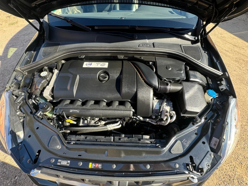 Volvo XC60, снимка 15 - Автомобили и джипове - 51767445