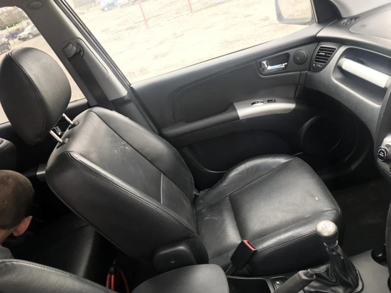 Kia Sportage 2.0crdi 140ps на части, снимка 14 - Автомобили и джипове - 21224545