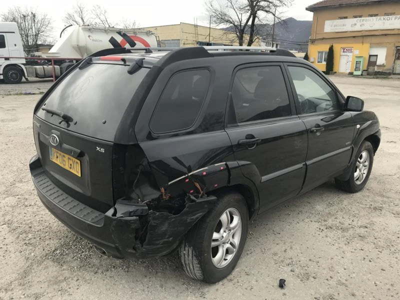 Kia Sportage 2.0crdi 140ps на части, снимка 6 - Автомобили и джипове - 21224545