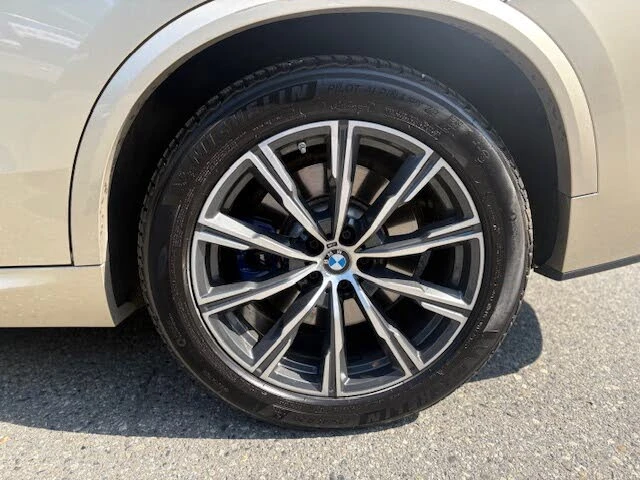 BMW X5 xDrive40i/HK/HUD/ОБДУХ/ПАНОРАМА/M SPORT PKG/, снимка 5 - Автомобили и джипове - 56215477