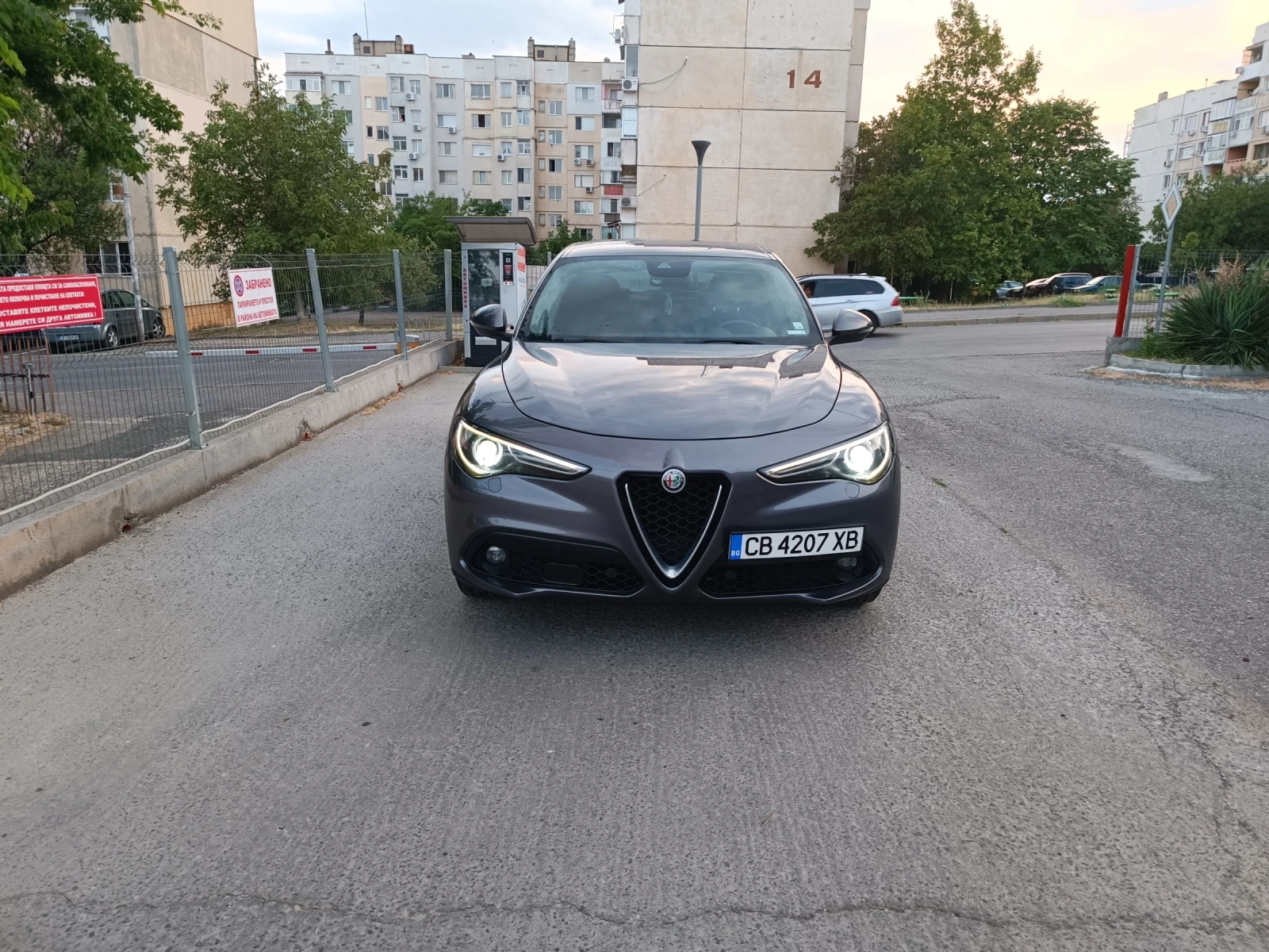 Alfa Romeo Stelvio  - изображение 3