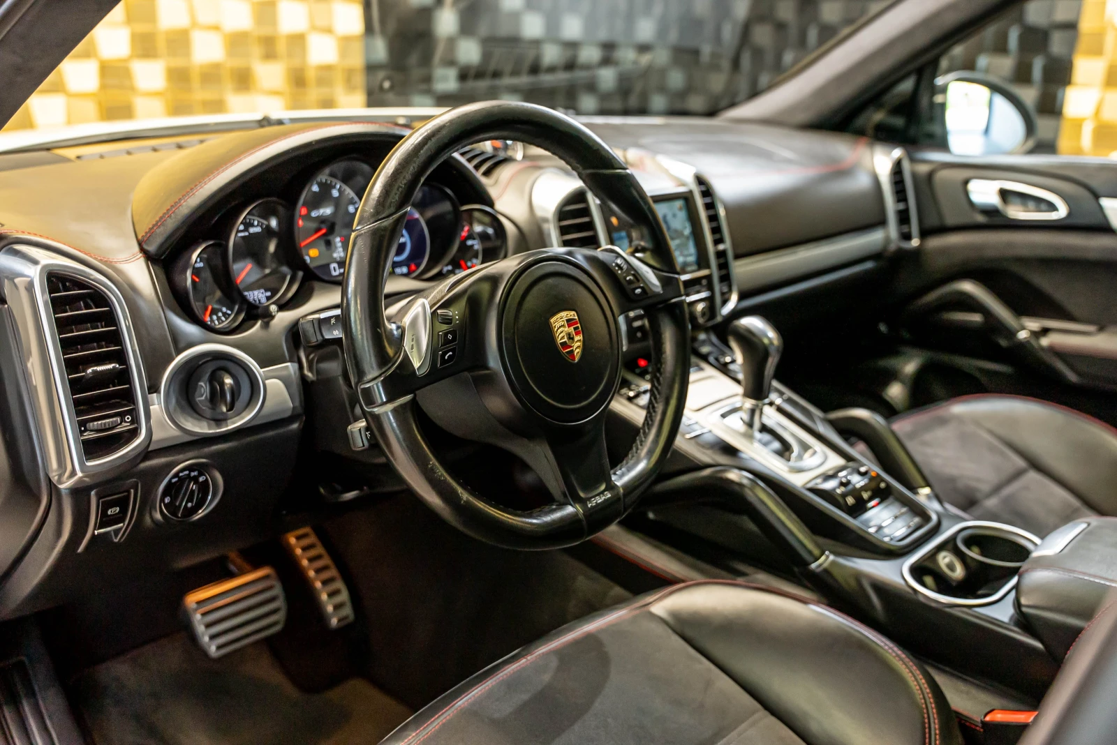 Porsche Cayenne GTS Aero Pack - изображение 9