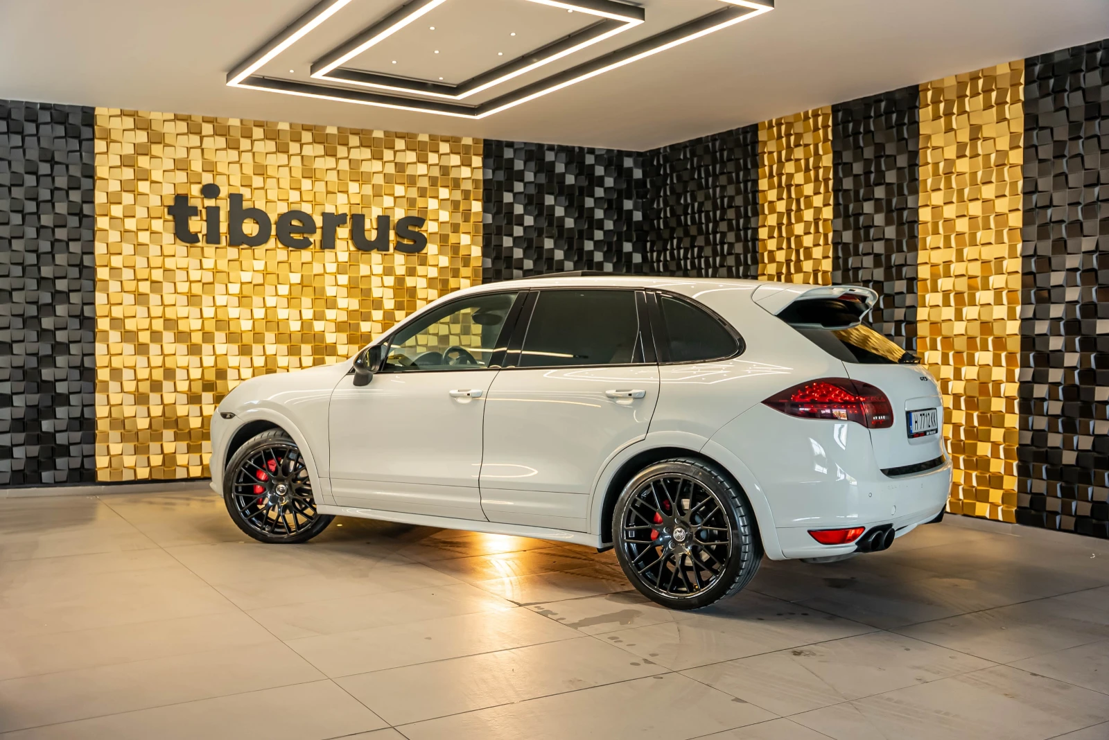 Porsche Cayenne GTS Aero Pack - изображение 6