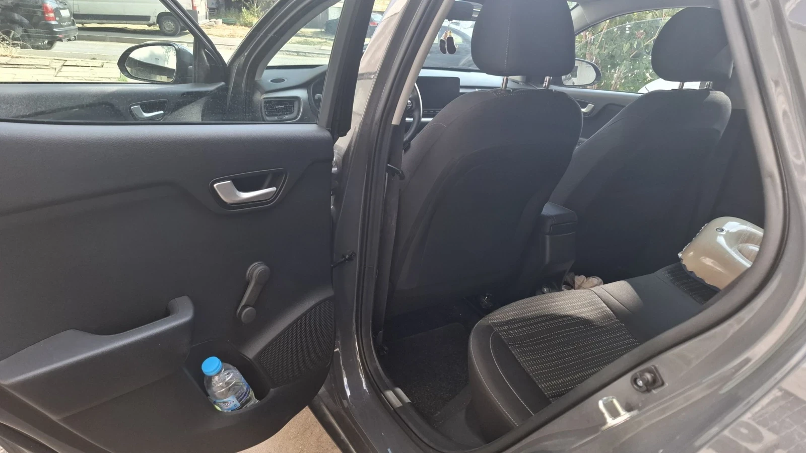 Kia Stonic 1.2i бензин газ - изображение 9