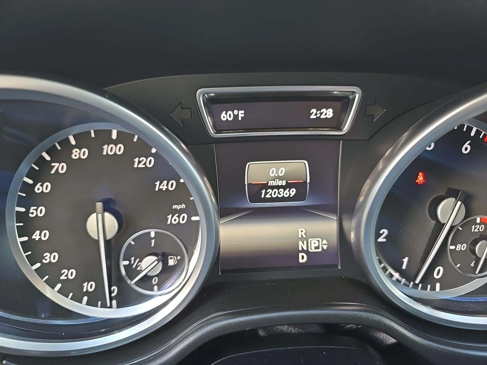 Mercedes-Benz ML 350 * PANO* KEYLESS* BLIND SPOT* * *  | Mobile.bg   9