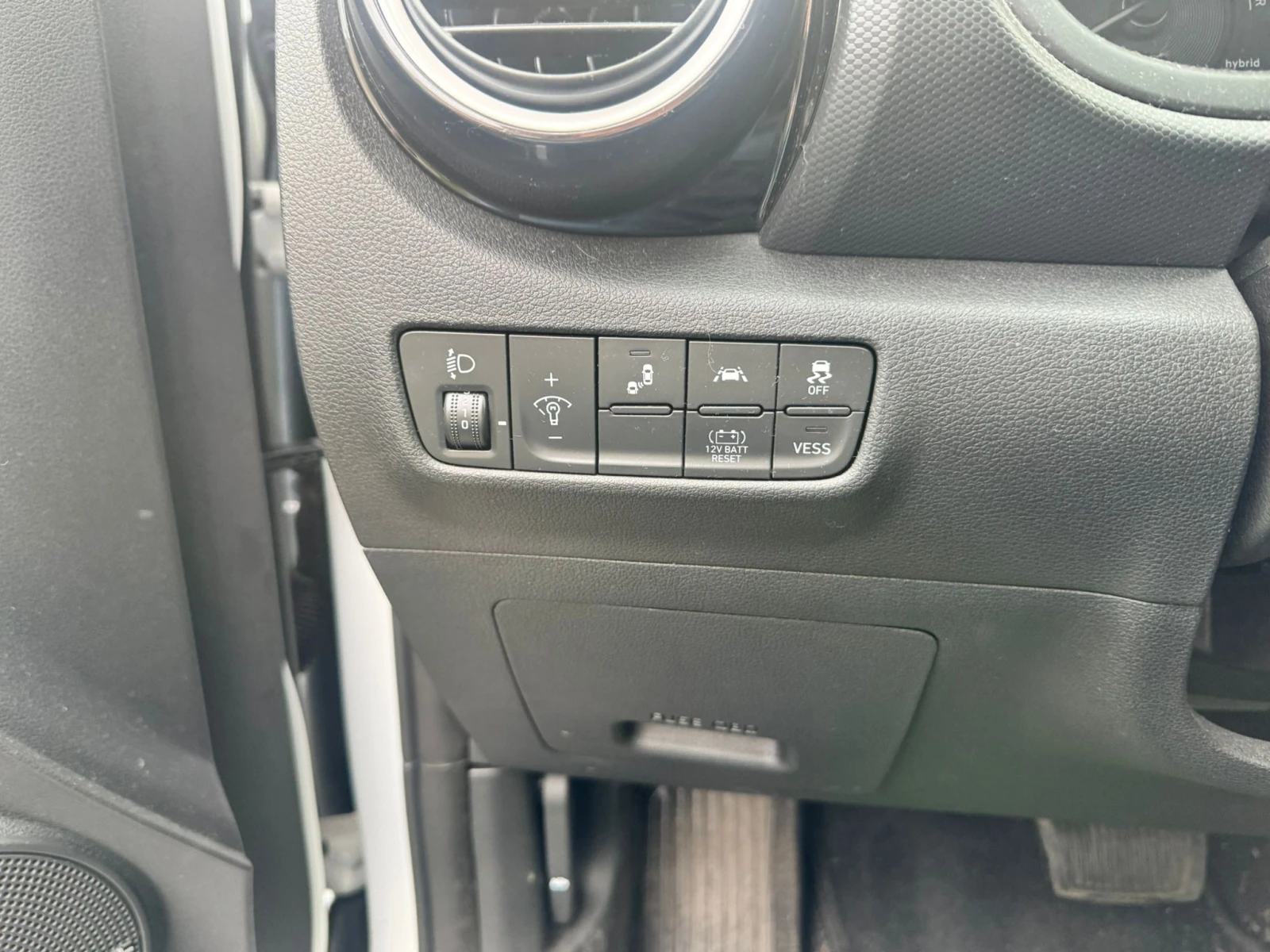 Hyundai Kona Hybrid 1.6 GDI - изображение 7