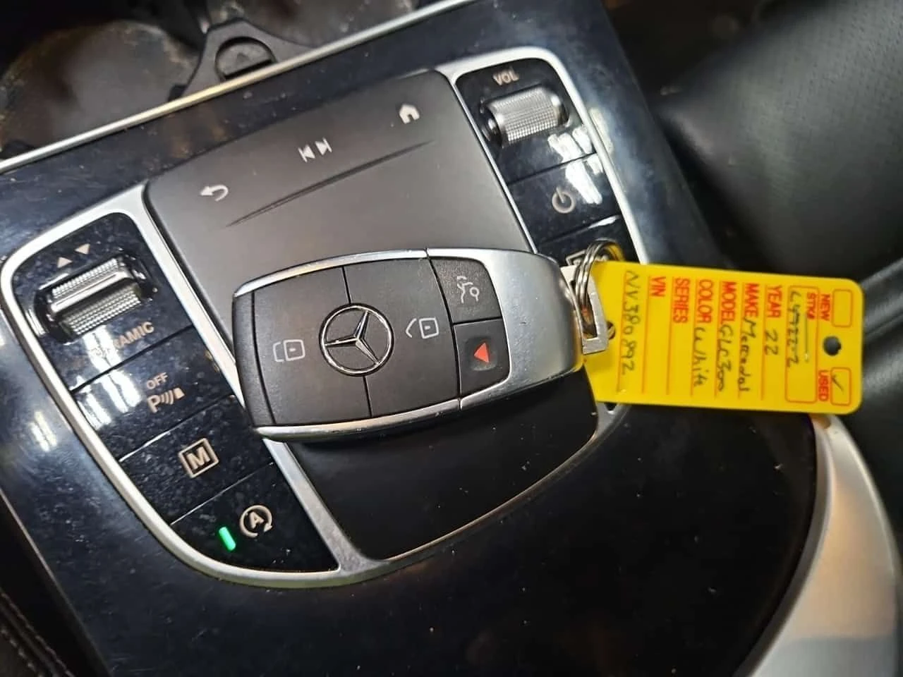 Mercedes-Benz GLC 300 4MATIC * 360 * PANO* KEYLESS  * OFF-ROAD*  - изображение 8