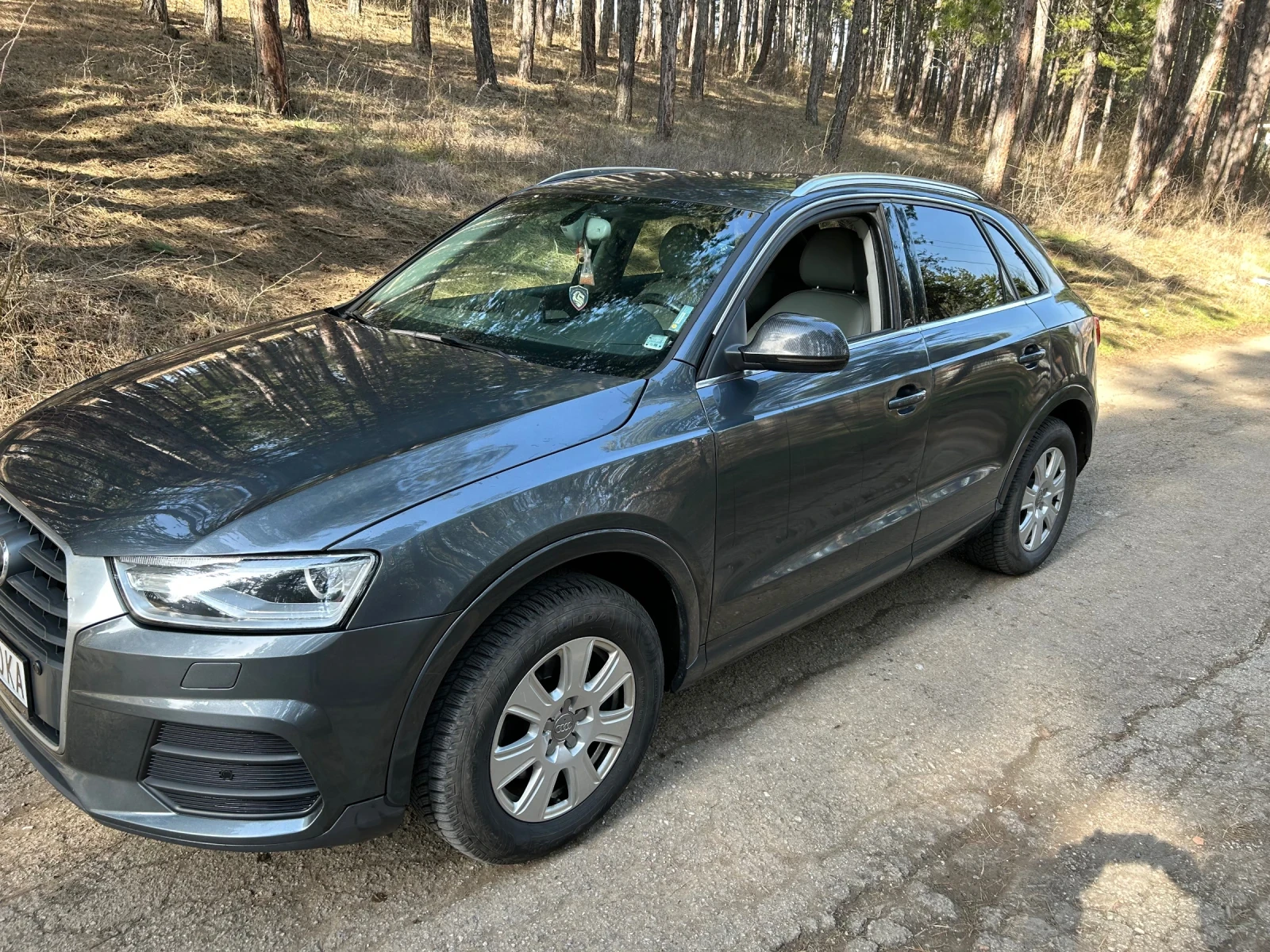 Audi Q3, снимка 2 - Автомобили и джипове - 53707980