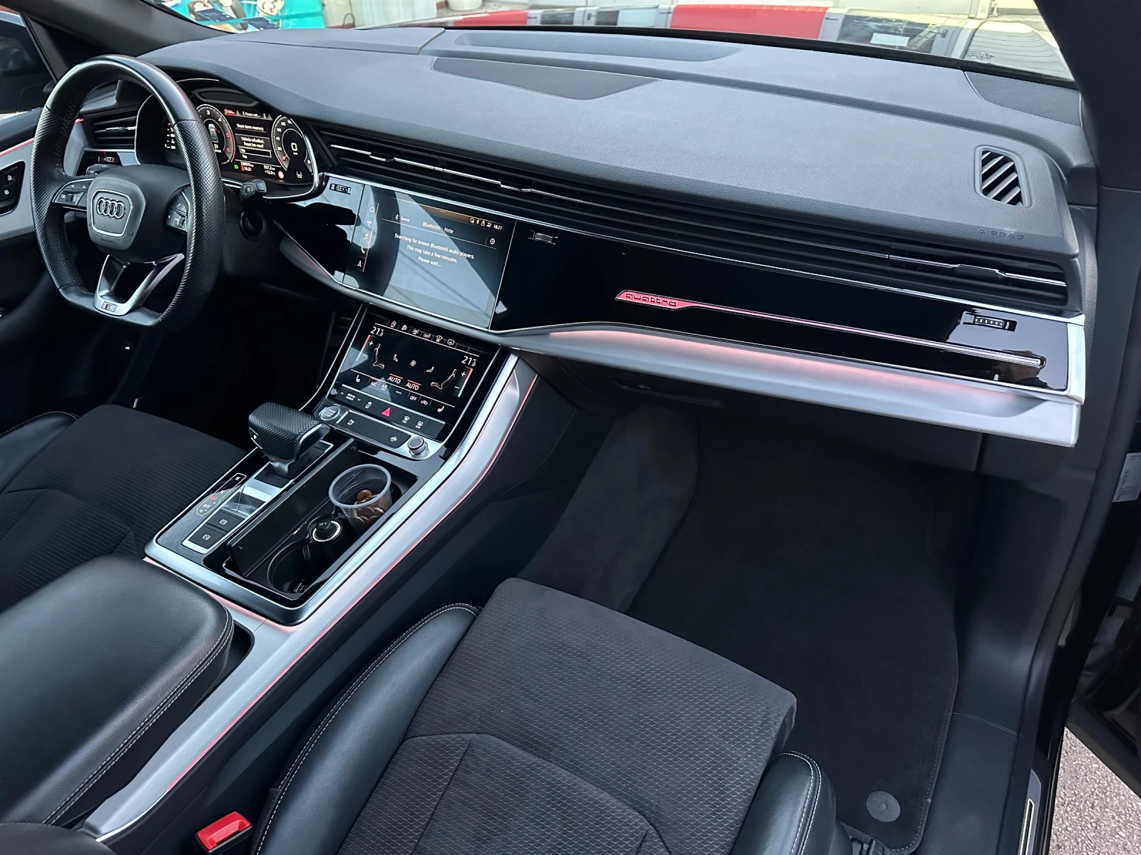 Audi Q8 S-Line, снимка 9 - Автомобили и джипове - 53728091