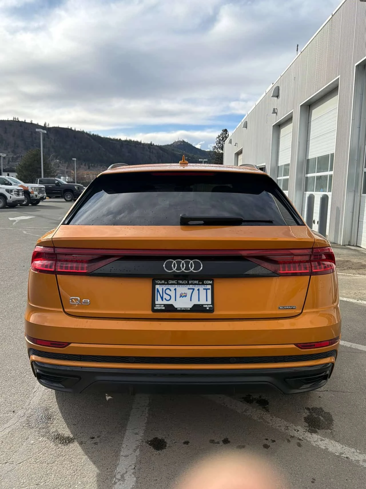 Audi Q8 * Technik * B&O * PANO * ОБДУХВАНЕ *  360 * CARFAX, снимка 4 - Автомобили и джипове - 54129205