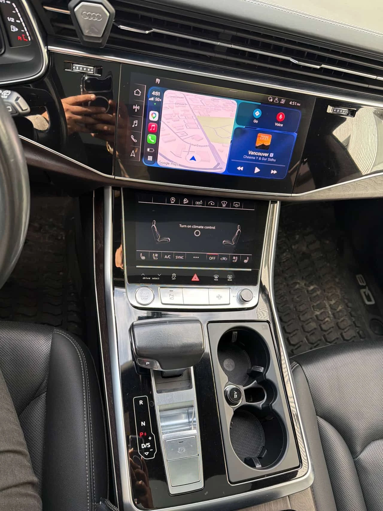 Audi Q8 * Technik * B&O * PANO * ОБДУХВАНЕ *  360 * CARFAX, снимка 9 - Автомобили и джипове - 54129205