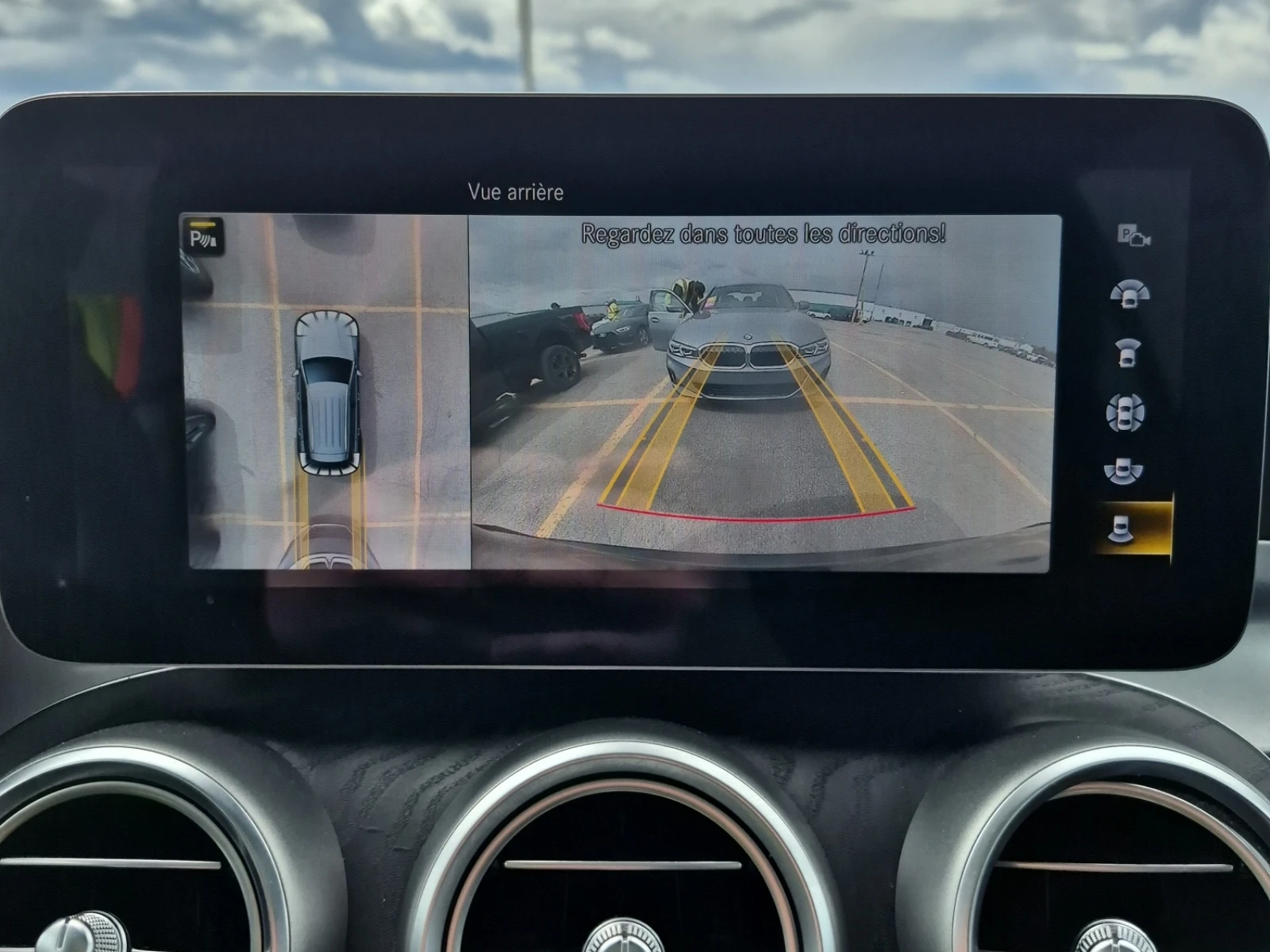 Mercedes-Benz GLC 43 AMG FACE * * 360 CAMERA * * CARFAX * * АВТО КРЕДИТ * *, снимка 8 - Автомобили и джипове - 54569153