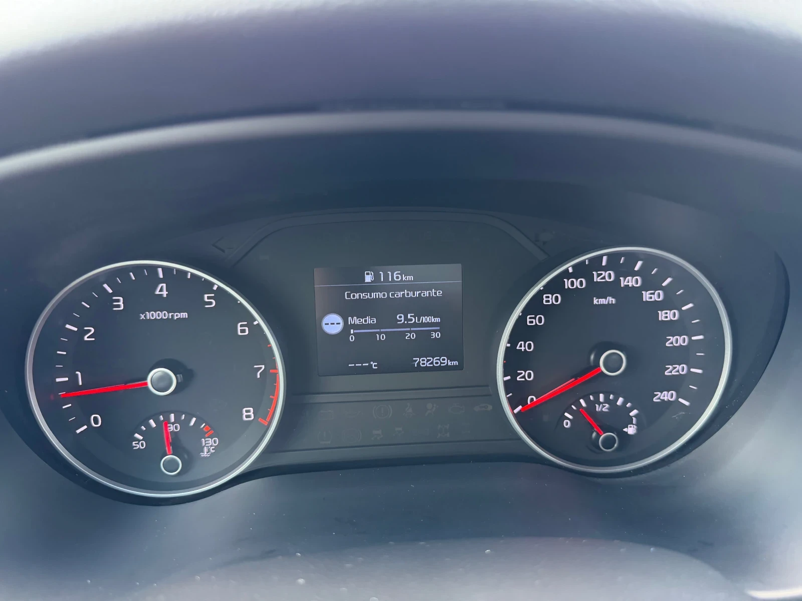 Kia Sportage 1.6GDI БЕНЗИН 100% на ГАЗ 78000км.НОВА, снимка 16 - Автомобили и джипове - 55277439