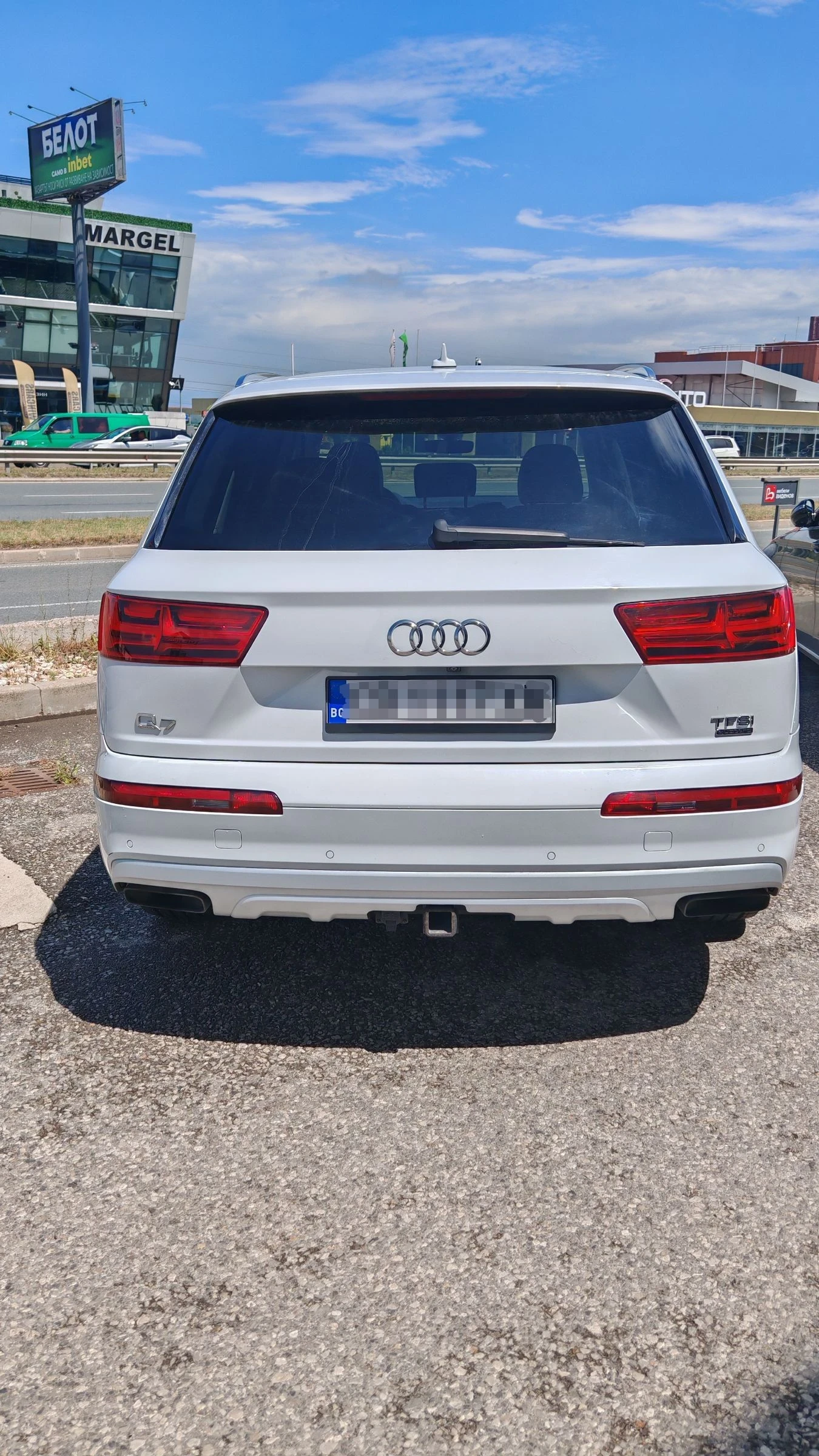 Audi Q7 3.0 TFSI / HEAD-UP/Обдухване/7 места/Massage/, снимка 10 - Автомобили и джипове - 55432830