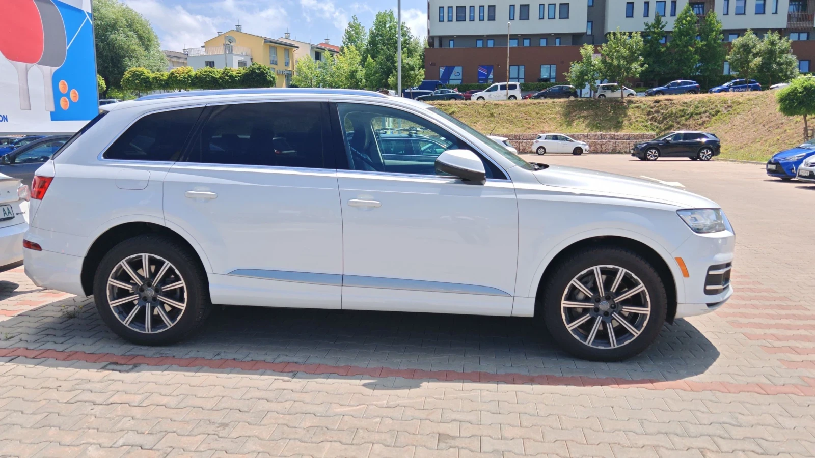 Audi Q7 3.0 TFSI / HEAD-UP/Обдухване/7 места/Massage/, снимка 2 - Автомобили и джипове - 55432830