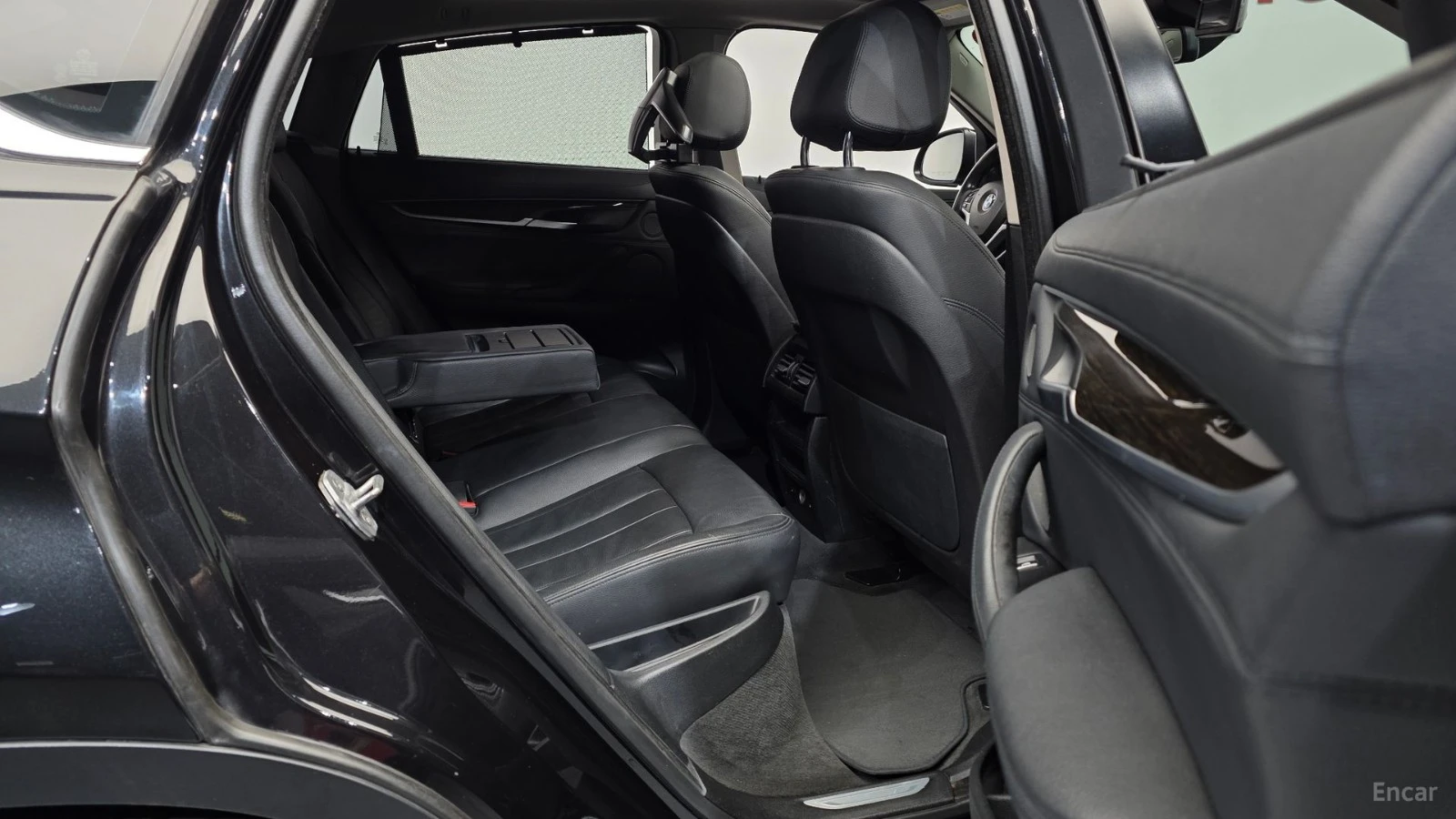 BMW X6 30d* 360 КАМЕРА* ДВА КЛЮЧА* ПОДГРЕВ* HEADUP, снимка 12 - Автомобили и джипове - 55615537