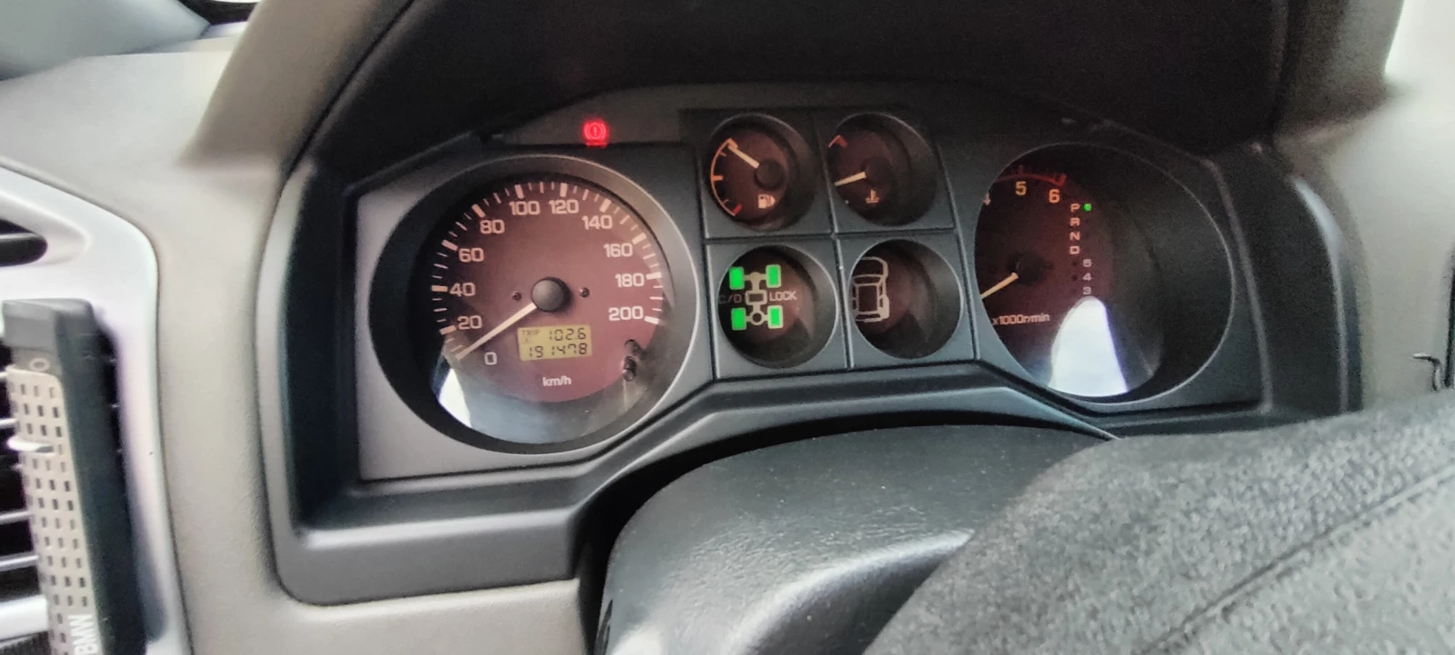 Mitsubishi Pajero 2-3 Врати, снимка 10 - Автомобили и джипове - 55849336