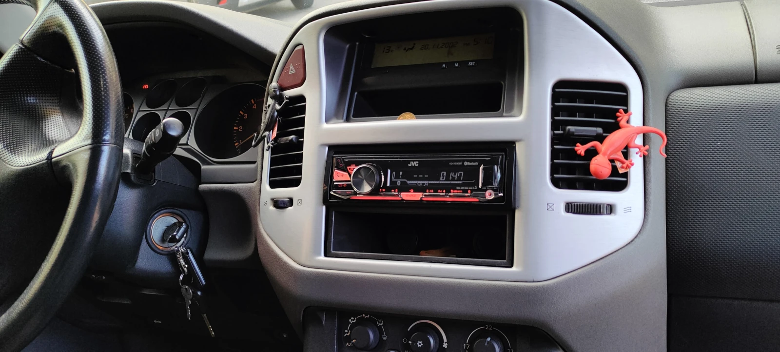 Mitsubishi Pajero 2-3 Врати, снимка 5 - Автомобили и джипове - 55849336