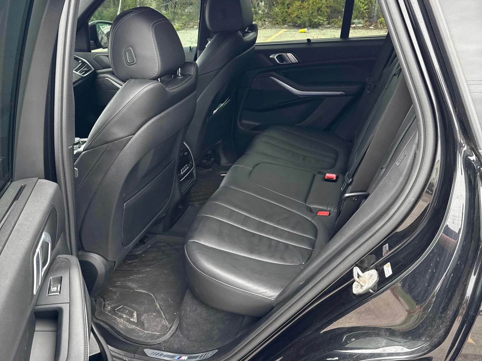 BMW X5 * xDrive40i * АВТОКРЕДИТ БЕЗ ПЪРВОНАЧАЛНА ВНОСКА* , снимка 10 - Автомобили и джипове - 56150739