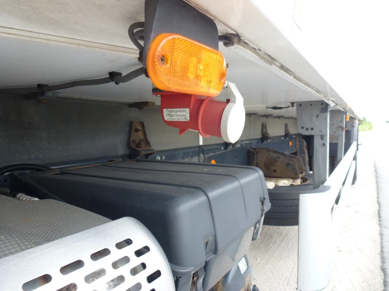 Iveco Eurocargo 190ЕL32 ХЛАДИЛЕН, снимка 9 - Камиони - 50471237