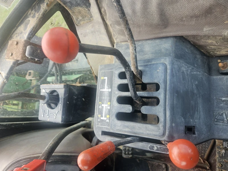 Трактор John Deere 2850, снимка 9 - Селскостопанска техника - 49815753