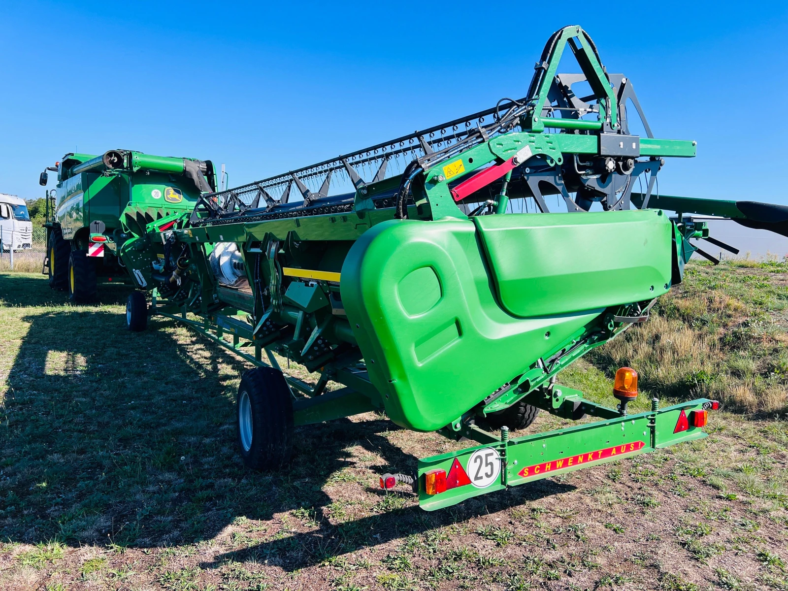 Комбайн John Deere T670i + JD 9.1 МЕТРА VARIO ЛИЗИНГ, снимка 10 - Селскостопанска техника - 56269418
