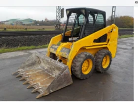 Мини челни товарачи Bobcat S130, снимка 1