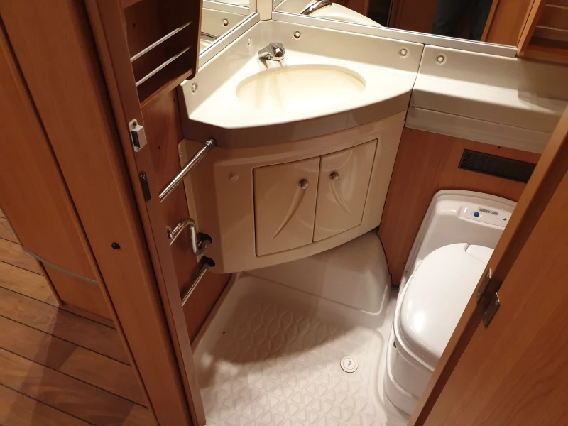 Каравана Kabe CABBY 620 , снимка 17 - Каравани и кемпери - 53422134