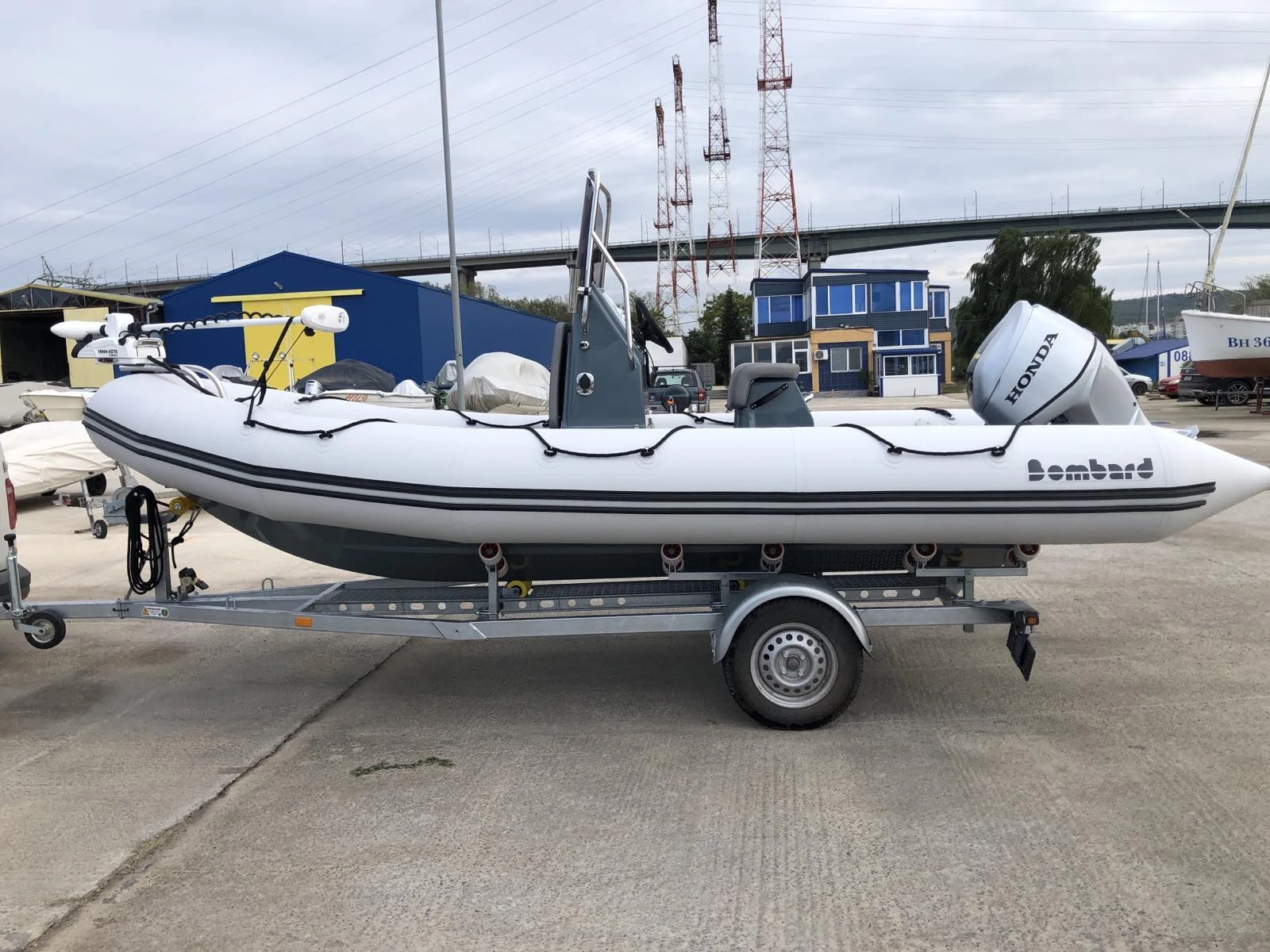   Bombard Explorer 550 | Mobile.bg   14