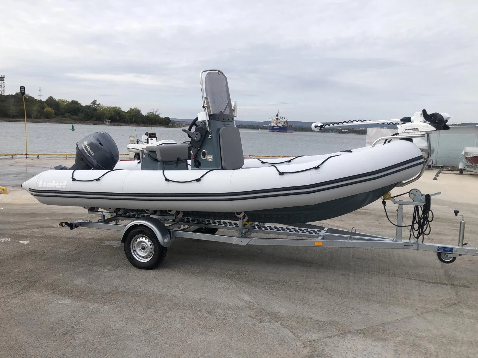   Bombard Explorer 550 | Mobile.bg   1