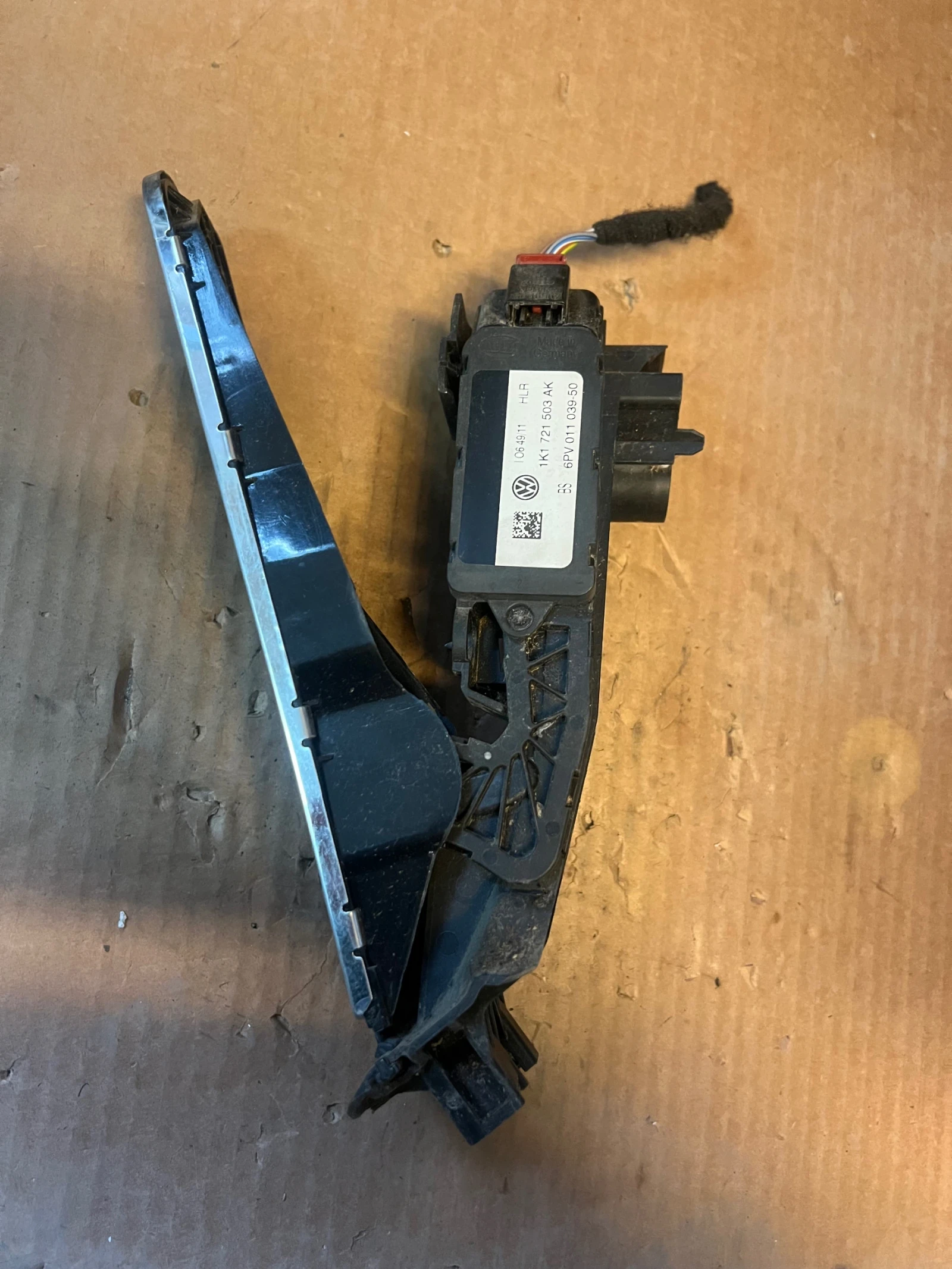 1K1 721 503 AK ����� ��� VW GOLF 6 1K1721503AK 6PV011039-50 | Mobile.bg � ����������� 2