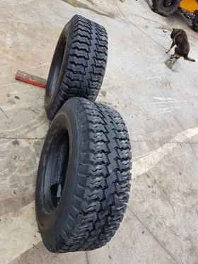 Гуми, снимка 8