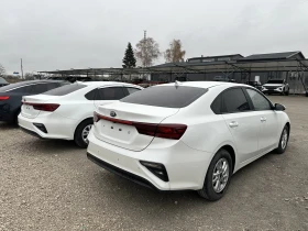 Kia K3, снимка 12