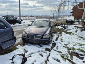 Mercedes-Benz C 200, снимка 7