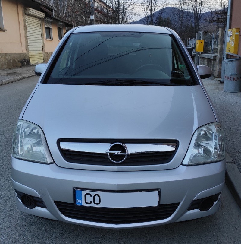 Opel Meriva 1.6i 105 к.с. газ регистрация, снимка 4 - Автомобили и джипове - 46024808