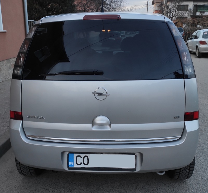 Opel Meriva 1.6i 105 к.с. газ регистрация, снимка 5 - Автомобили и джипове - 46024808