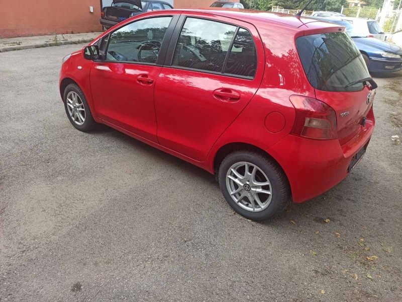 Toyota Yaris, снимка 6 - Автомобили и джипове - 46163342