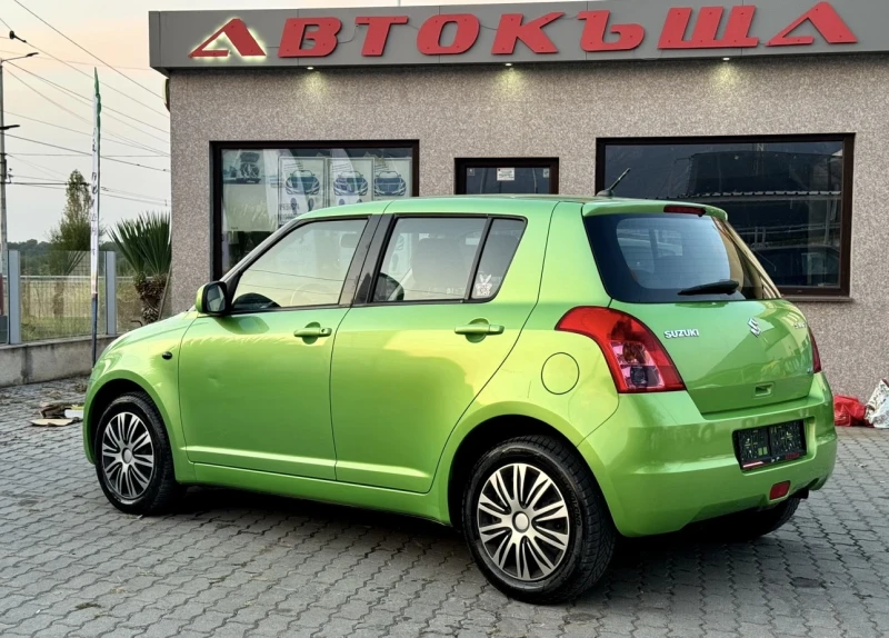 Suzuki Swift 1.3i / 4x4, снимка 3 - Автомобили и джипове - 47139336