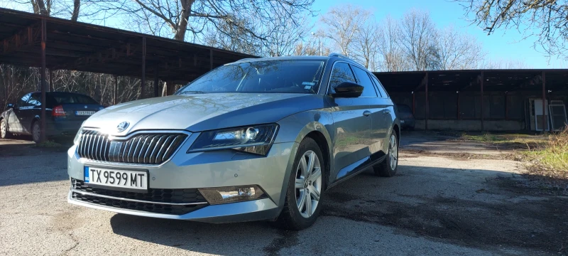 Skoda Superb, снимка 1 - Автомобили и джипове - 48846219