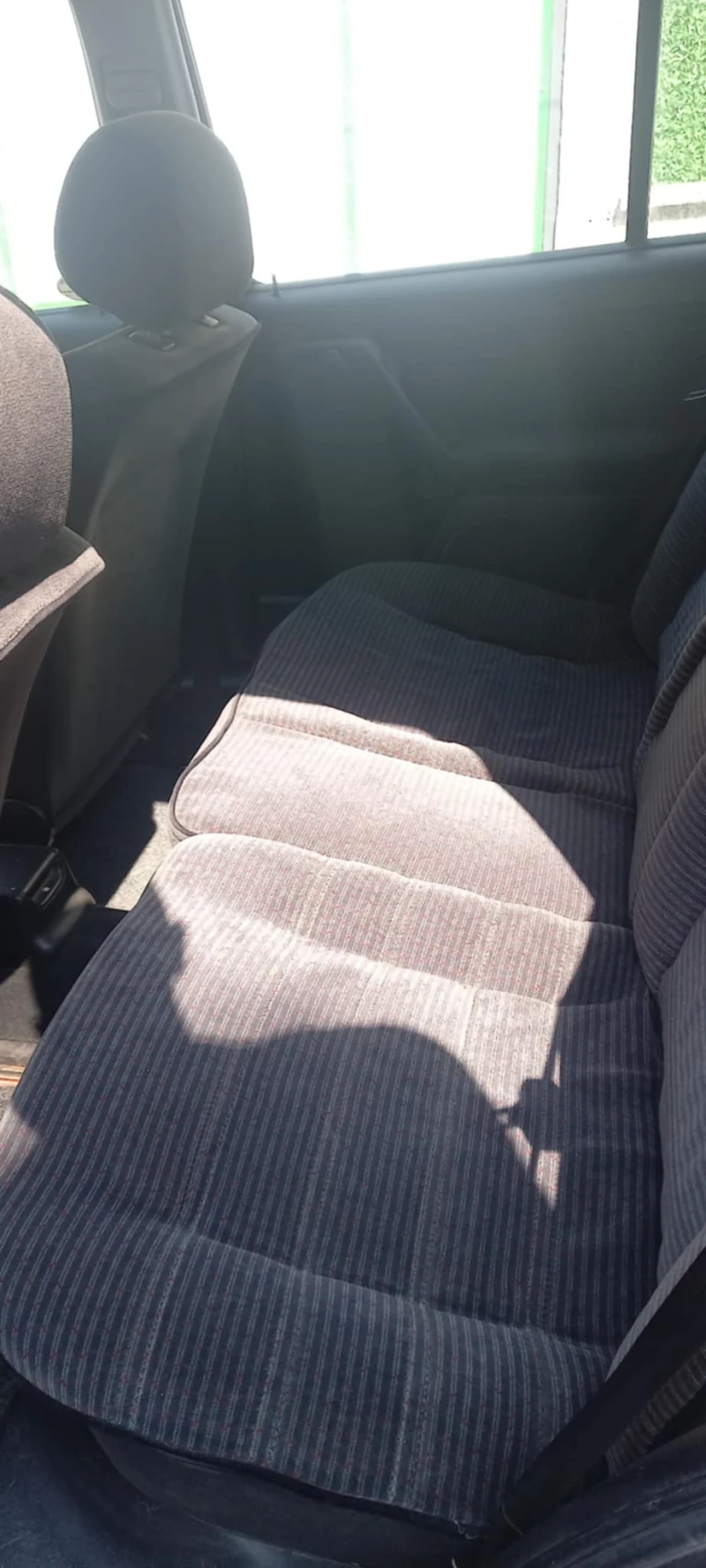 VW Golf 3  1.8, снимка 5 - Автомобили и джипове - 52041482