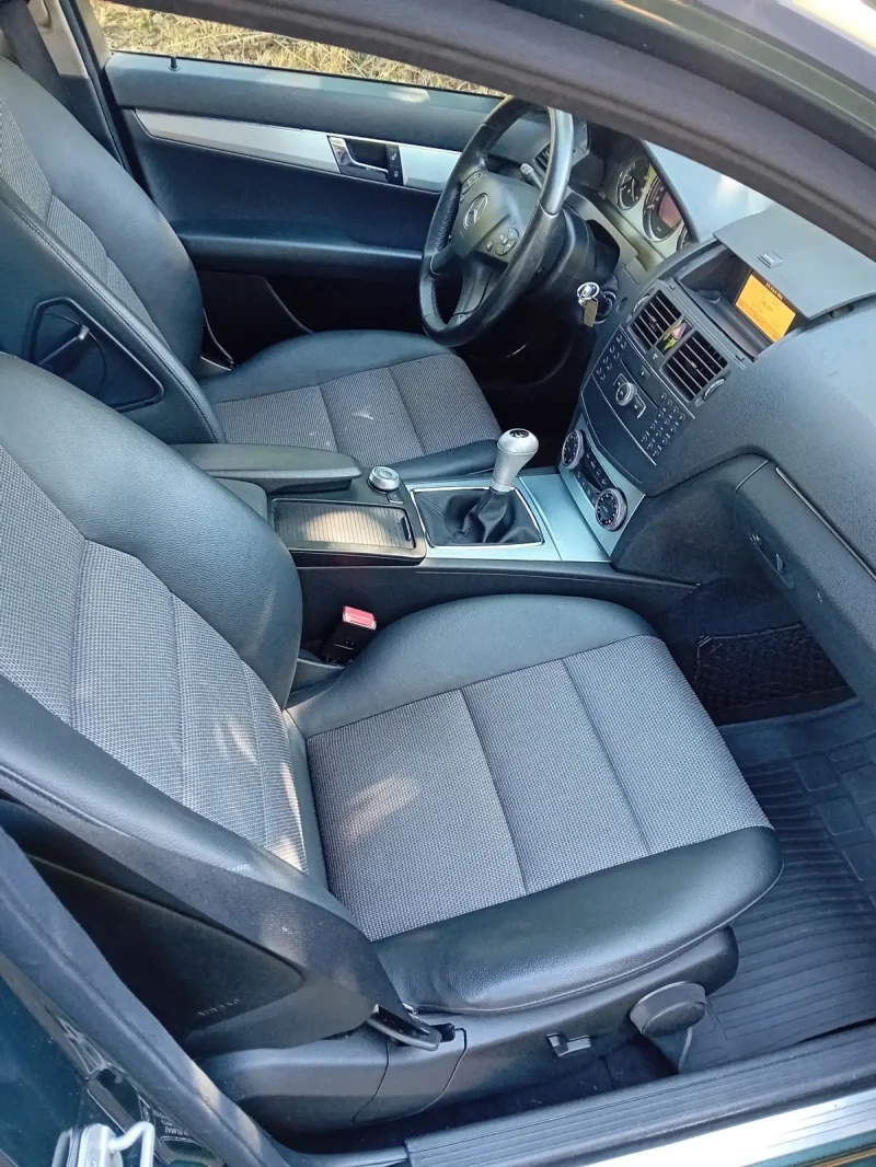 Mercedes-Benz C 220 Мотор 646!!! Авангард ЛИЗИНГ , снимка 11 - Автомобили и джипове - 51840355