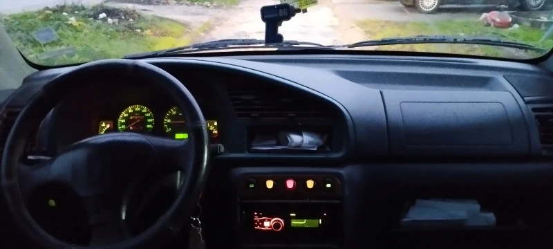 Citroen Berlingo 1900, снимка 4 - Автомобили и джипове - 52515764