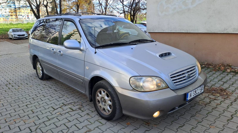 Kia Carnival, снимка 5 - Автомобили и джипове - 52544256