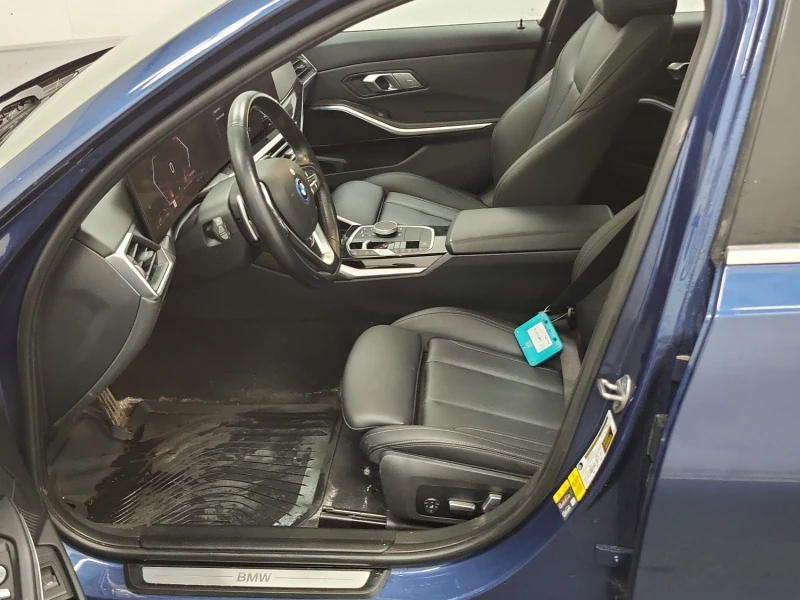 BMW 330 e* CARFAX * БЕЗ ПЪРВОНАЧАЛНА ВНОСКА, снимка 6 - Автомобили и джипове - 53089287